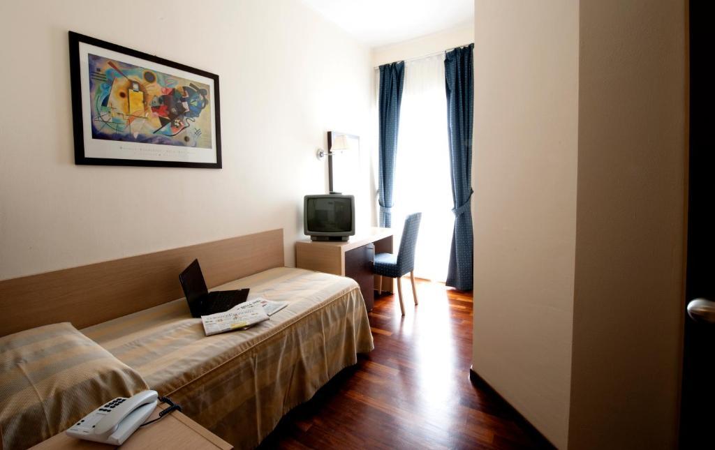 פסארו Hotel Royal חדר תמונה